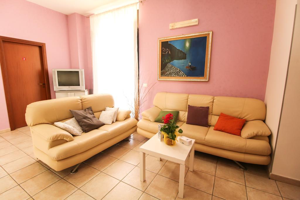 קלטג'ירונה Agriturist Soleluna מראה חיצוני תמונה